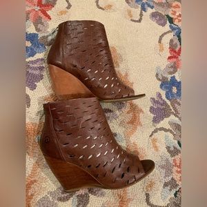 Bronx Brown Leather Wedge Heel Booties, Sz 7.5